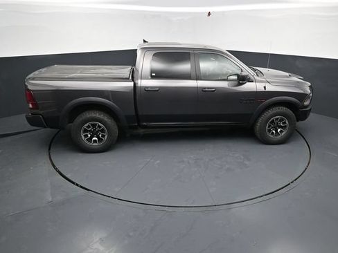 Used 2015 RAM 1500 Rebel AWD/4WD image 40