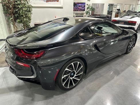 Used 2014 BMW i8 AWD/4WD image 2