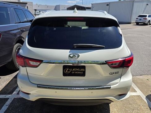 Used 2018 INFINITI QX60 FWD w/ Premium Plus Package image 3