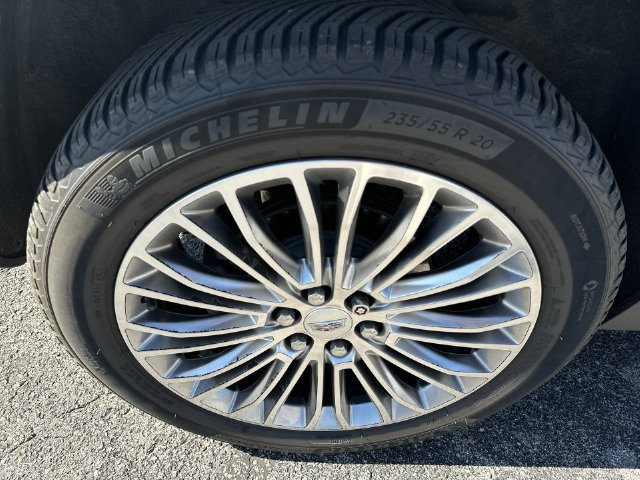 Used 2019 Cadillac XT5 Luxury FWD image 22