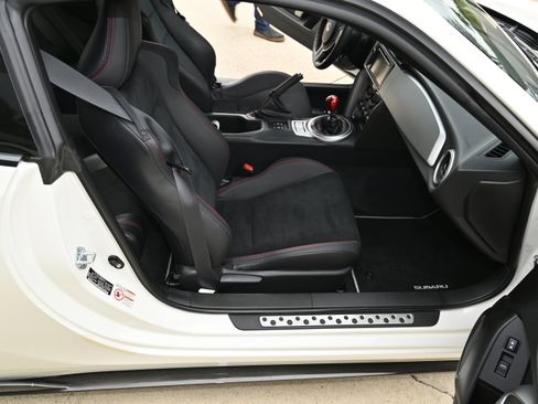 Used 2014 Subaru BRZ Limited image 37