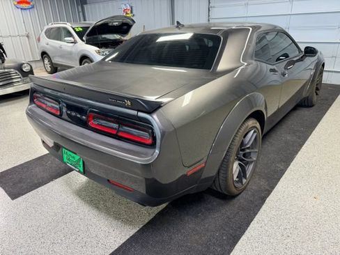 Used 2022 Dodge Challenger R/T Scat Pack RWD image 3