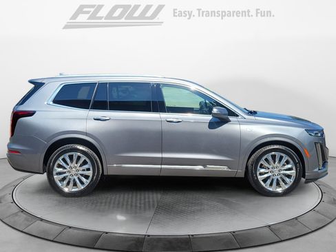 Used 2020 Cadillac XT6 Premium Luxury FWD image 8