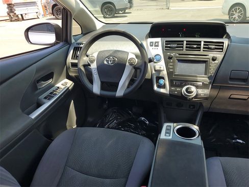 Used 2014 Toyota Prius V Two image 10
