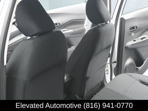 Used 2023 Nissan Kicks S image 17