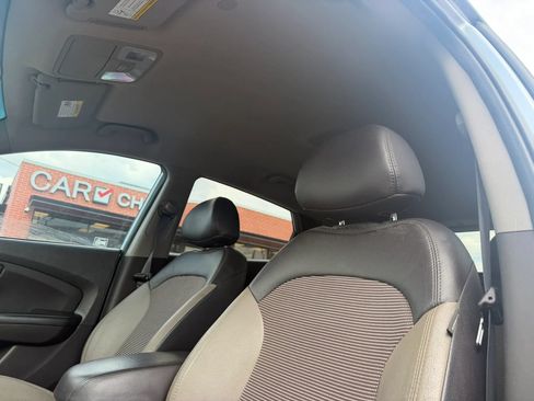 Used 2013 Hyundai Tucson GLS FWD image 9