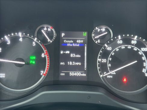 Used 2023 Lexus GX 460 Premium w/ Premium Package image 11