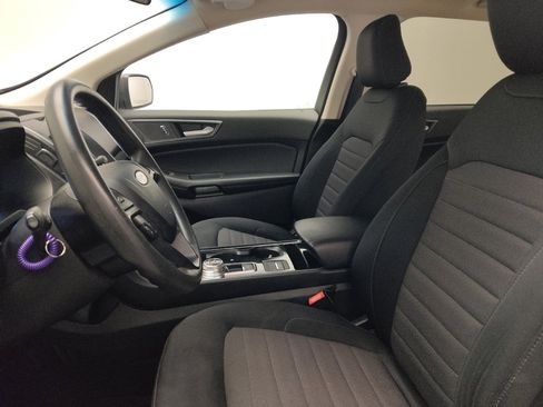 Used 2020 Ford Edge SE FWD image 17