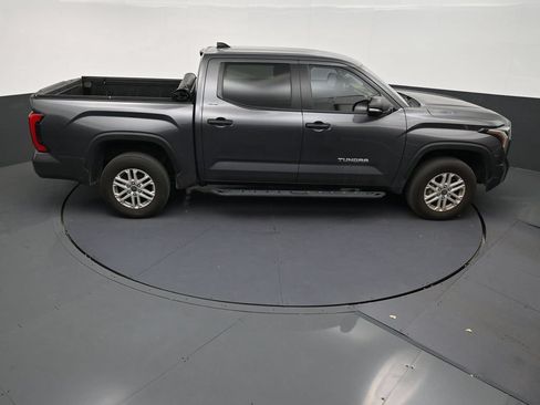 Used 2024 Toyota Tundra SR5 w/ SR5 Convenience Package AWD/4WD image 17