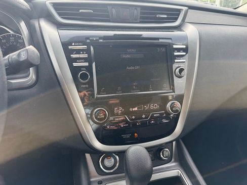Used 2023 Nissan Murano S image 16