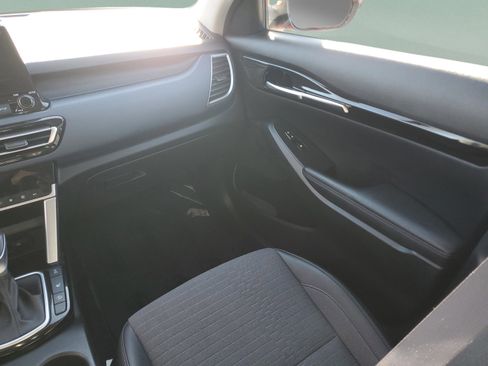 Certified 2023 Kia Seltos S w/ Navigation Package image 24