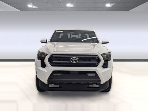 New 2026 Toyota Tacoma SR5 image 5