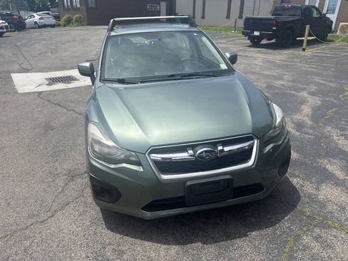 Used 2014 Subaru Impreza 2.0i Premium AWD/4WD image 16