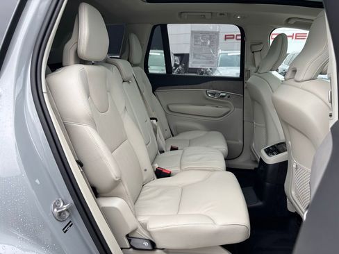 Certified 2025 Volvo XC90 T8 Plus w/ Protection Package Premier AWD/4WD image 23