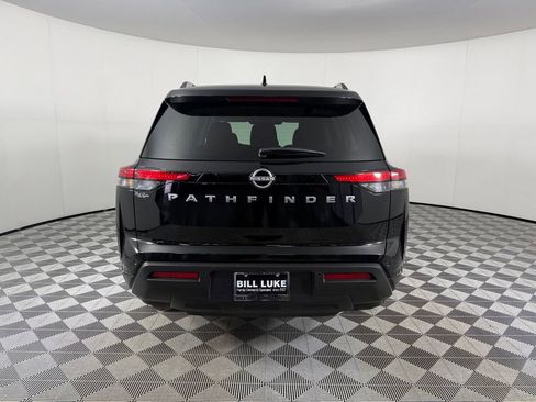 Used 2025 Nissan Pathfinder SV FWD image 7