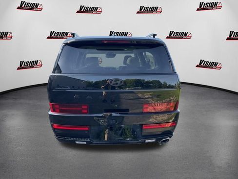 Used 2024 Hyundai Santa Fe Calligraphy FWD image 4