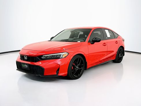Used 2025 Honda Civic Sport image 3