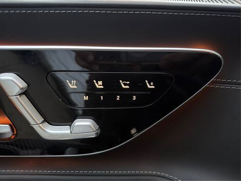 Used 2022 Mercedes-Benz SL 63 AMG 4MATIC w/ AMG Aerodynamic Package image 13