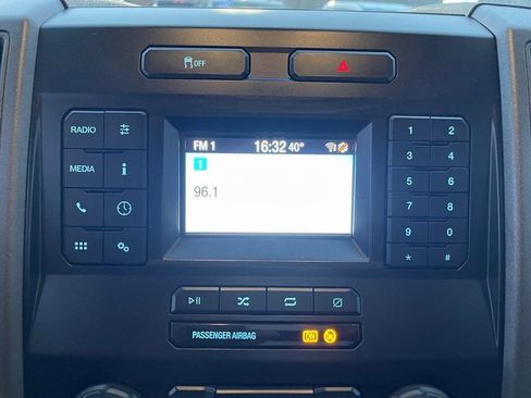 Used 2020 Ford F250 XL w/ Power Equipment Group image 19