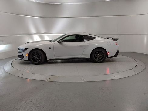 New 2026 Ford Mustang Dark Horse image 5