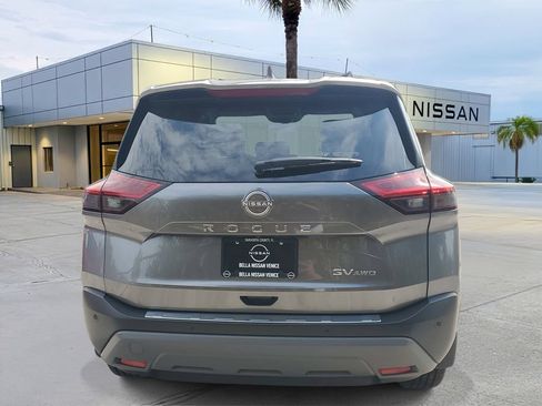 Certified 2023 Nissan Rogue SV AWD/4WD image 6