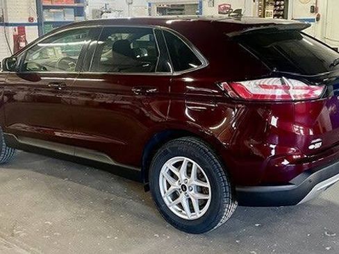 Certified 2023 Ford Edge SEL w/ Convenience Package AWD/4WD image 4
