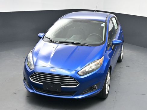 Used 2019 Ford Fiesta SE w/ Equipment Group 201A image 9