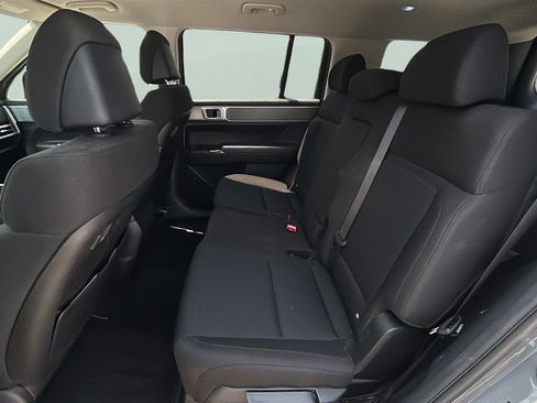 Used 2024 Hyundai Santa Fe SE FWD image 15