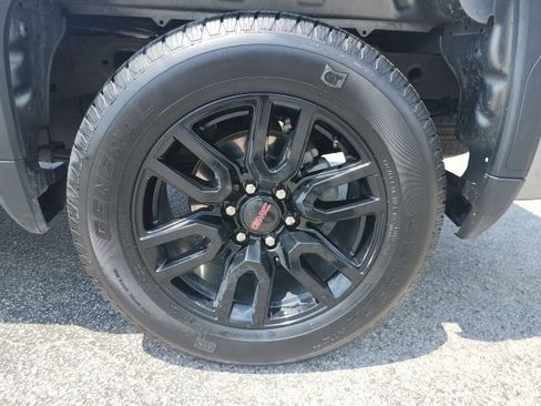 Used 2025 GMC Sierra 1500 Elevation AWD/4WD image 14