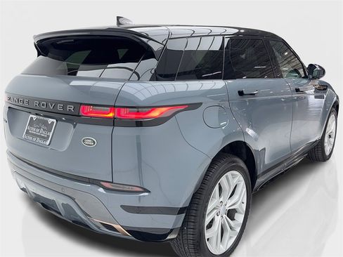 Used 2023 Land Rover Range Rover Evoque R-Dynamic SE image 9