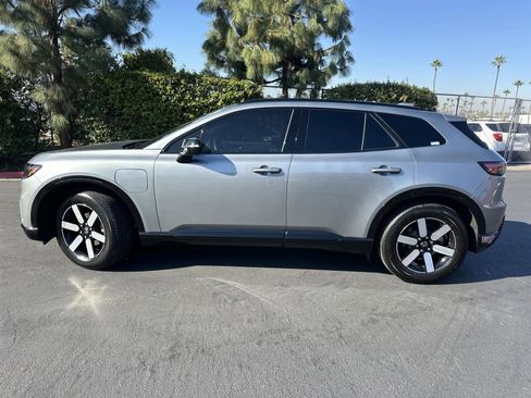 Used 2024 Honda Prologue Touring image 3