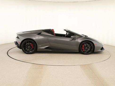 Used 2016 Lamborghini Huracan LP 610-4 image 8