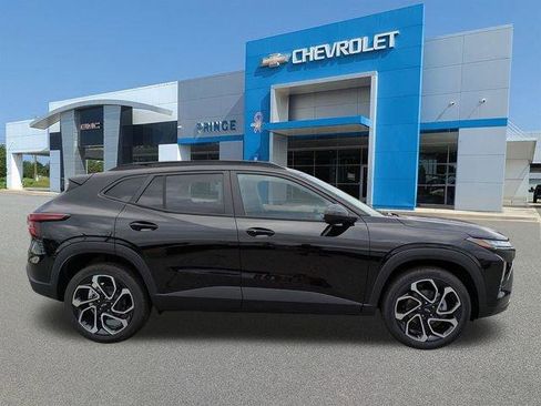 New 2026 Chevrolet Trax RS w/ Driver Confidence Package image 4