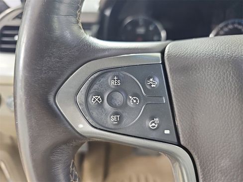 Certified 2017 Chevrolet Suburban Premier image 23