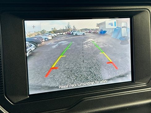 Used 2023 Ford Bronco Wildtrak image 17