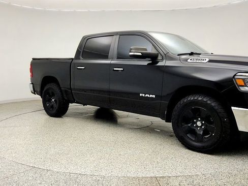 Used 2019 RAM 1500 Big Horn AWD/4WD image 3