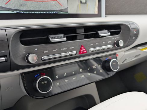 New 2026 Hyundai Palisade SEL image 16