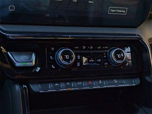 Used 2022 GMC Sierra 1500 AT4 w/ AT4 Preferred Package image 24