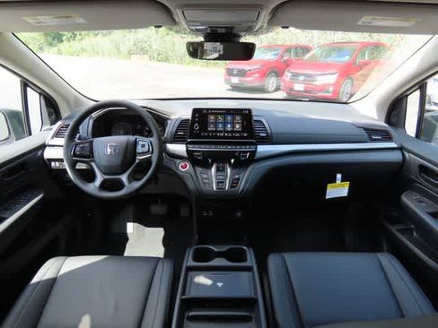 New 2026 Honda Odyssey EX-L image 18