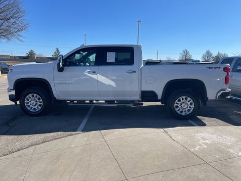 Certified 2022 Chevrolet Silverado 3500 LTZ w/ LTZ Plus Package image 5
