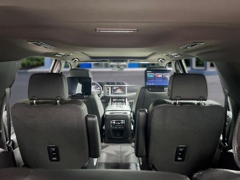 Certified 2023 GMC Yukon XL Denali w/ Denali Reserve Package AWD/4WD image 37
