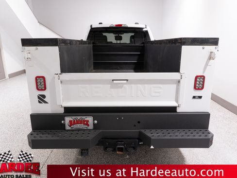Used 2023 Ford F250 XL w/ XL Chrome Package RWD image 4