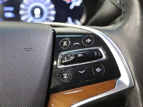 Used 2019 Cadillac Escalade Luxury image 37