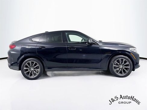 Used 2023 BMW X6 xDrive40i w/ M Sport Package image 8