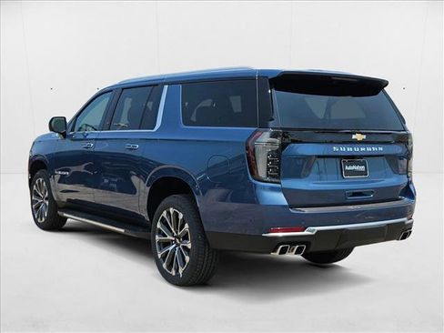 New 2025 Chevrolet Suburban High Country image 8