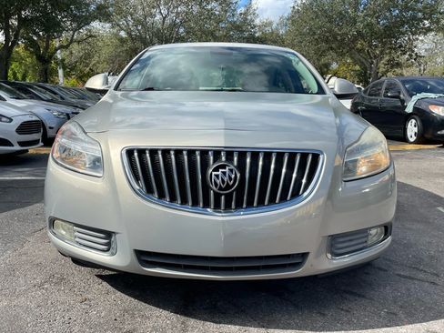 Used 2011 Buick Regal CXL image 3