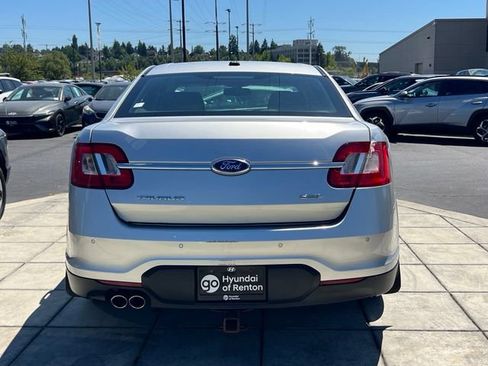 Used 2012 Ford Taurus SEL FWD image 10