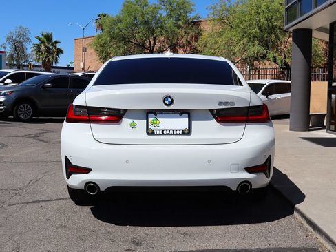 Used 2020 BMW 330i Sedan w/ Convenience Package RWD image 11