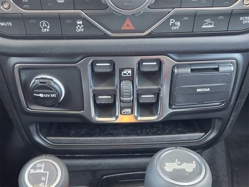 New 2026 Jeep Wrangler Unlimited Sahara image 19