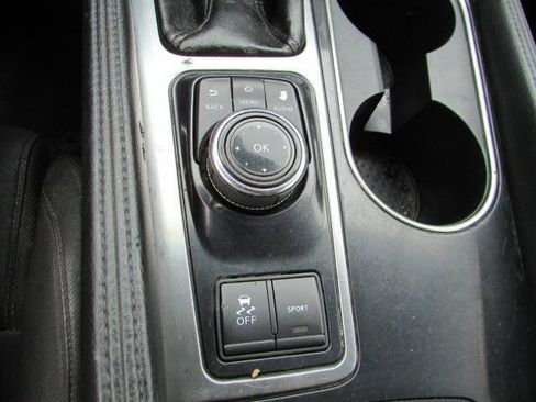 Used 2019 Nissan Maxima 3.5 S w/ Floor Mat Group FWD image 13